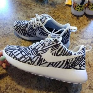 Nike Roshes