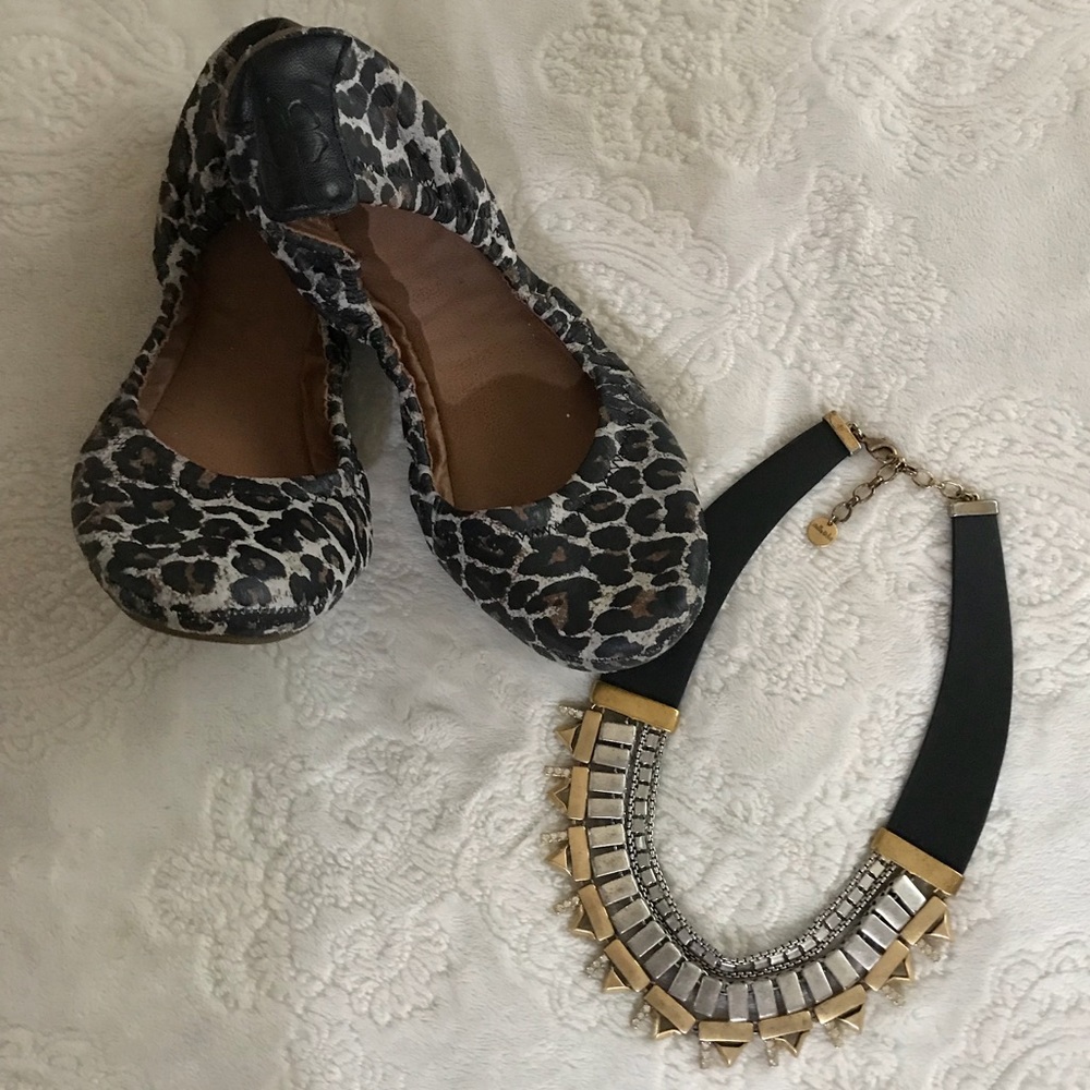 Lucky 🍀 Brand Flats