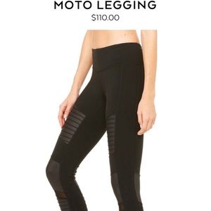 NWT Alo yoga moto leggings black size XXS
