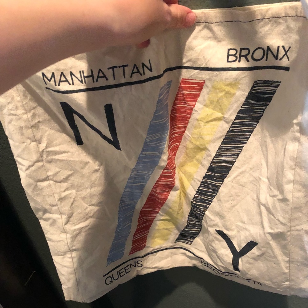 Cloth NY messenger bag