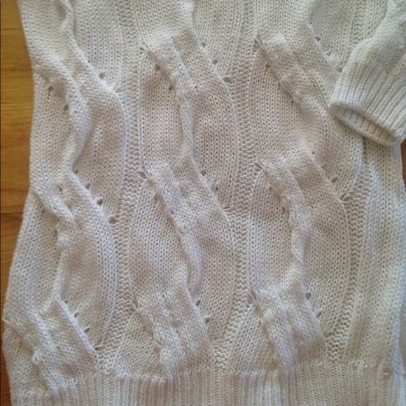 2/$20 Boutique Europa vintage sweater - Picture 5 of 5