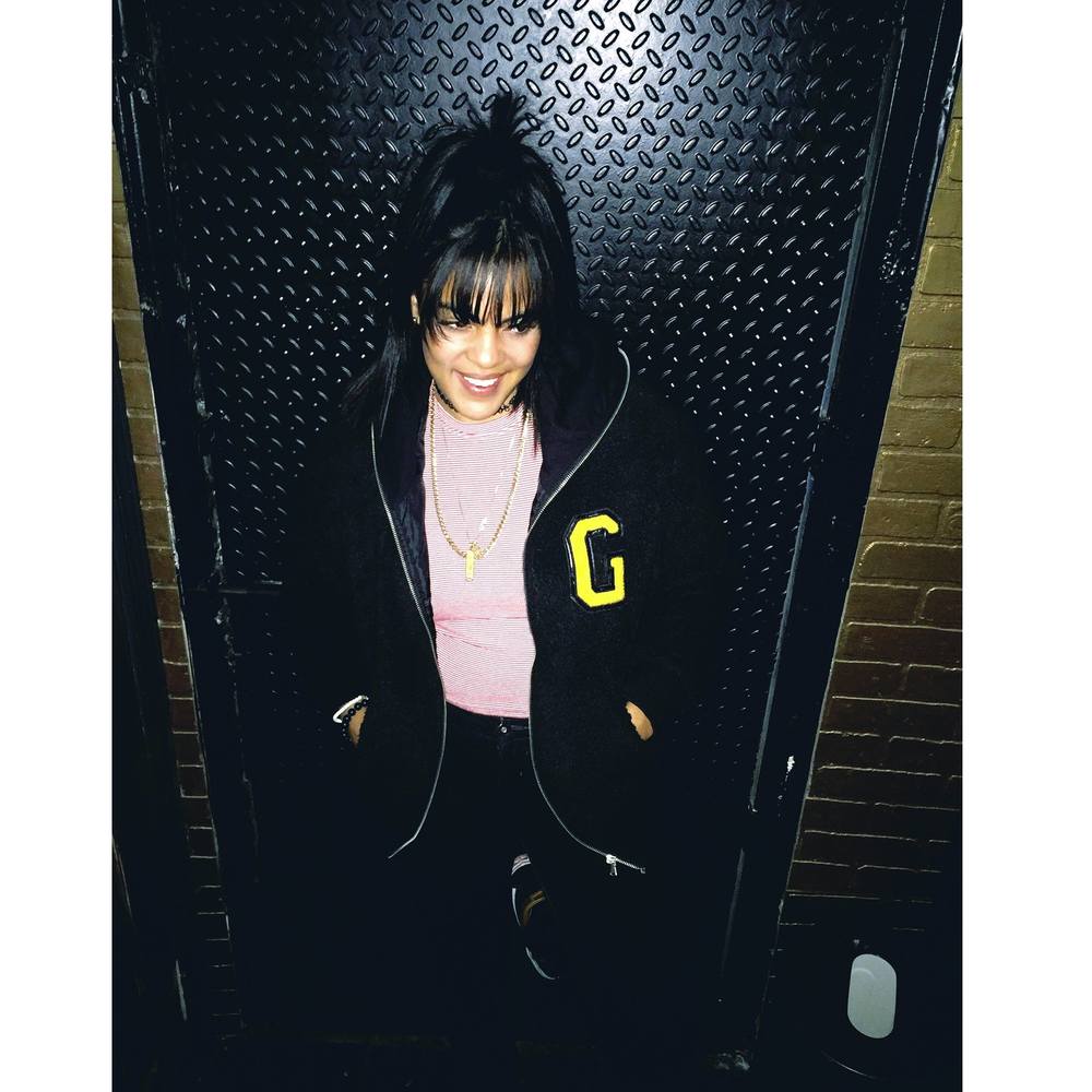 Meet your Posher, Golden