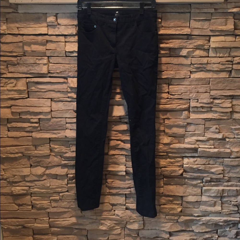 Black pants!