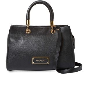 🆕Marc Jacobs // Too Hot To Handle Black Satchel
