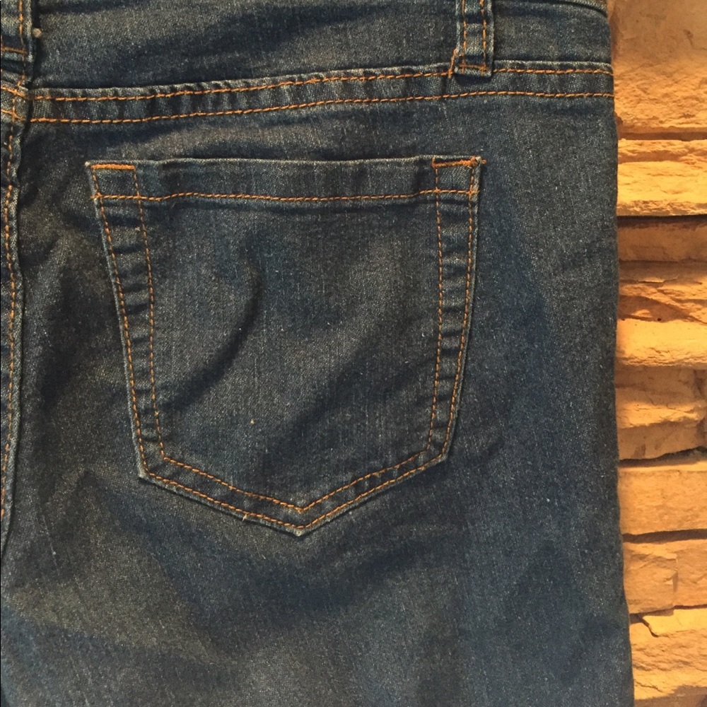 Jeans - Picture 3 of 3