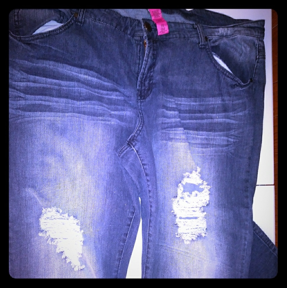 Jeans *SOLD*