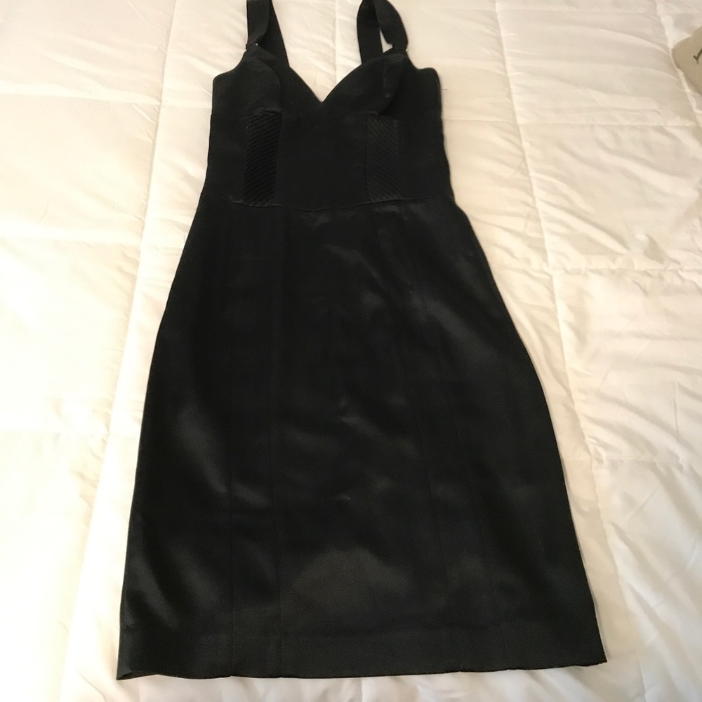 Bebe LBD 🎉Host Pick!🎉 - Picture 2 of 8