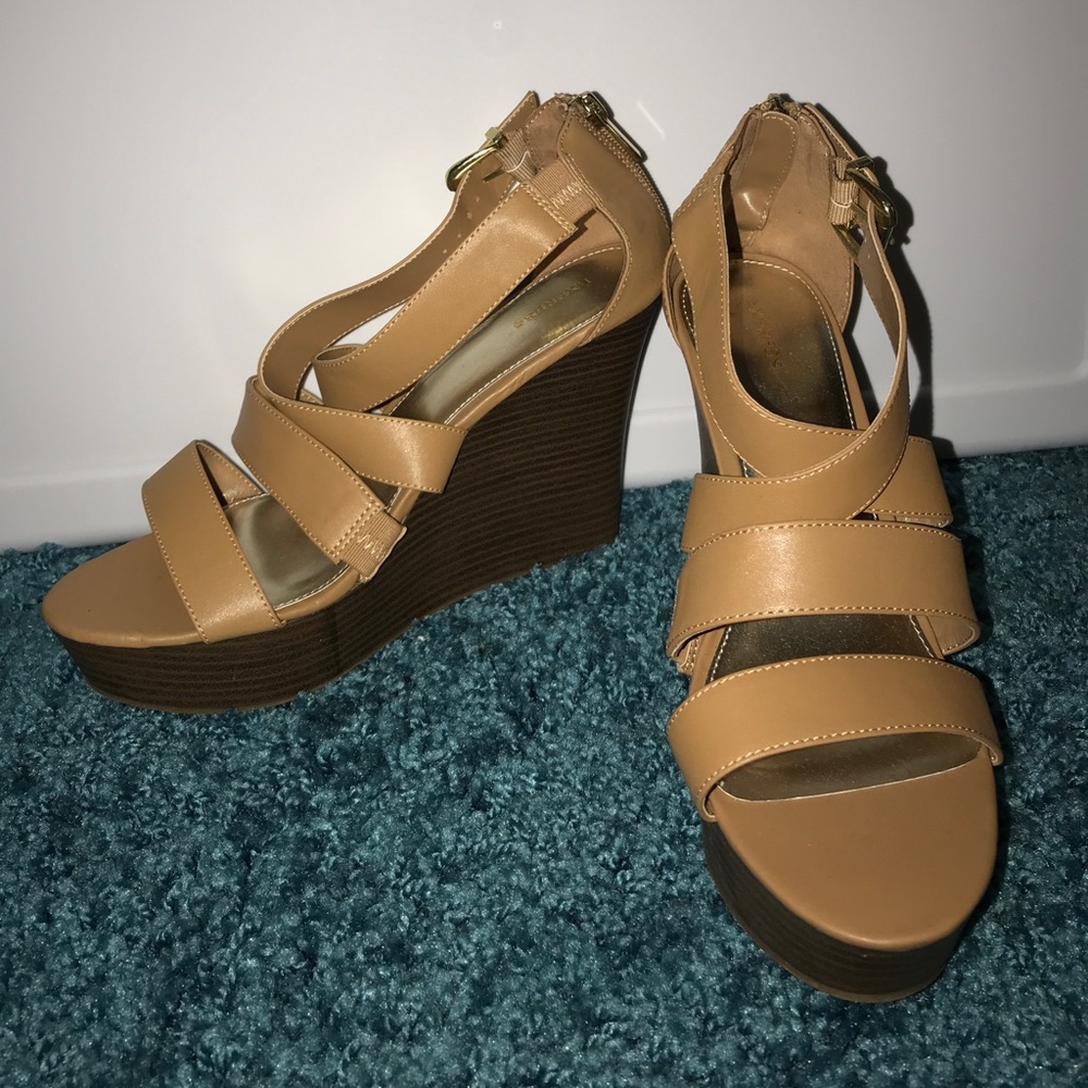 Brand new express wedges