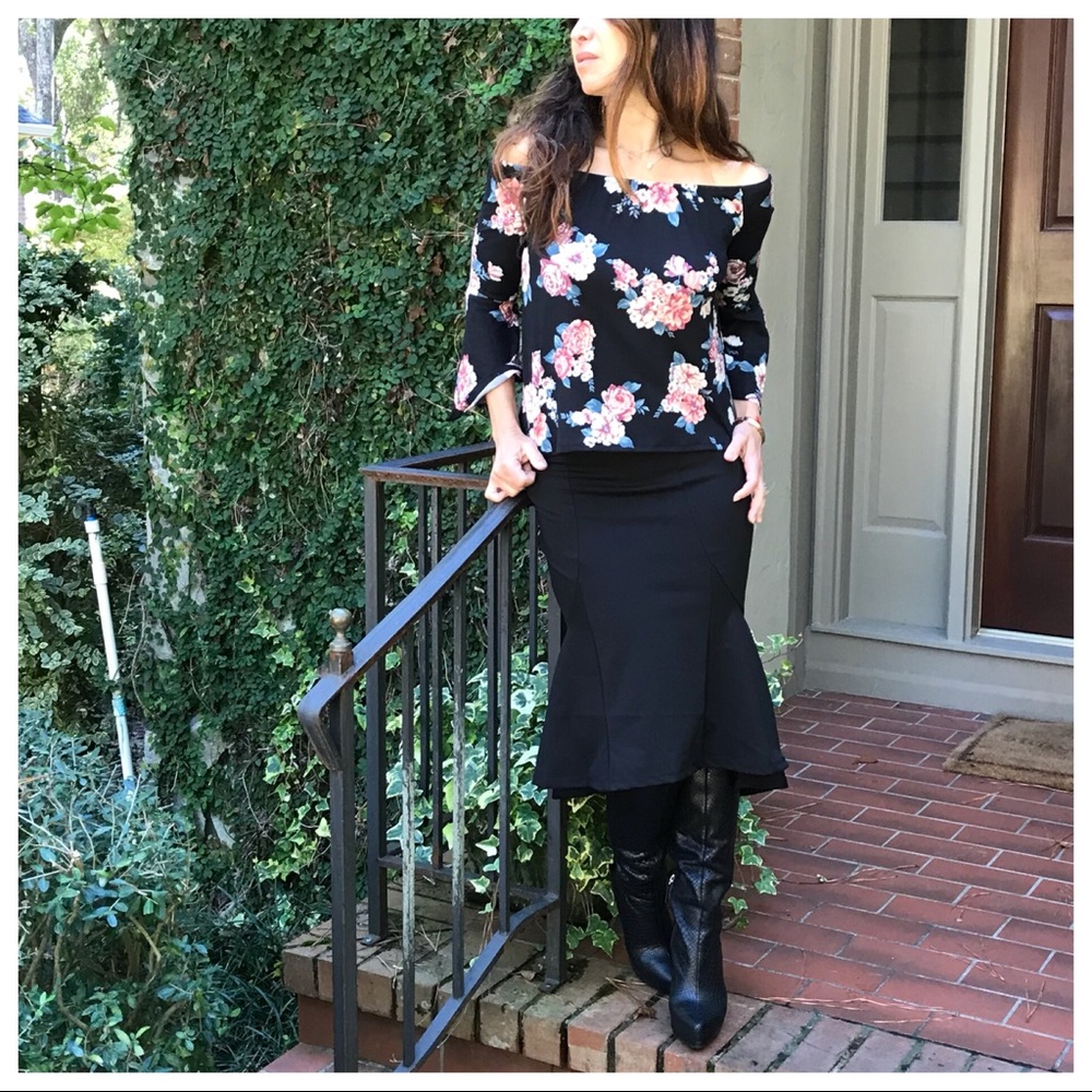 ✨LAST ONE CLEARANCE ✨Black mermaid skirt - Picture 8 of 8