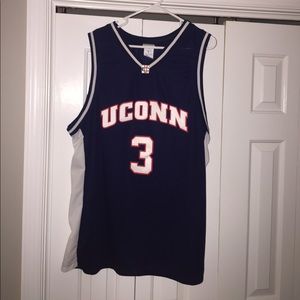 UCONN basketball Jersey