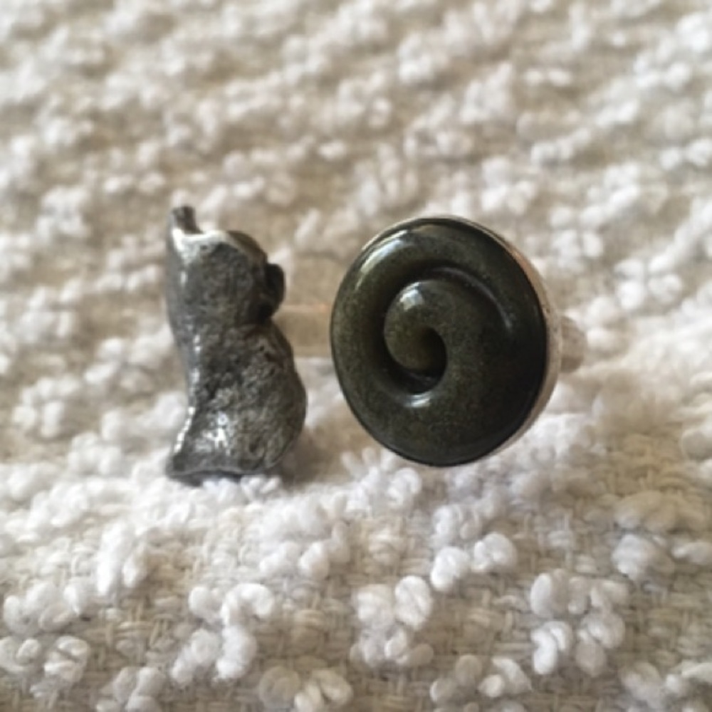 Valou Sterling silver ring with Meteorite & stone