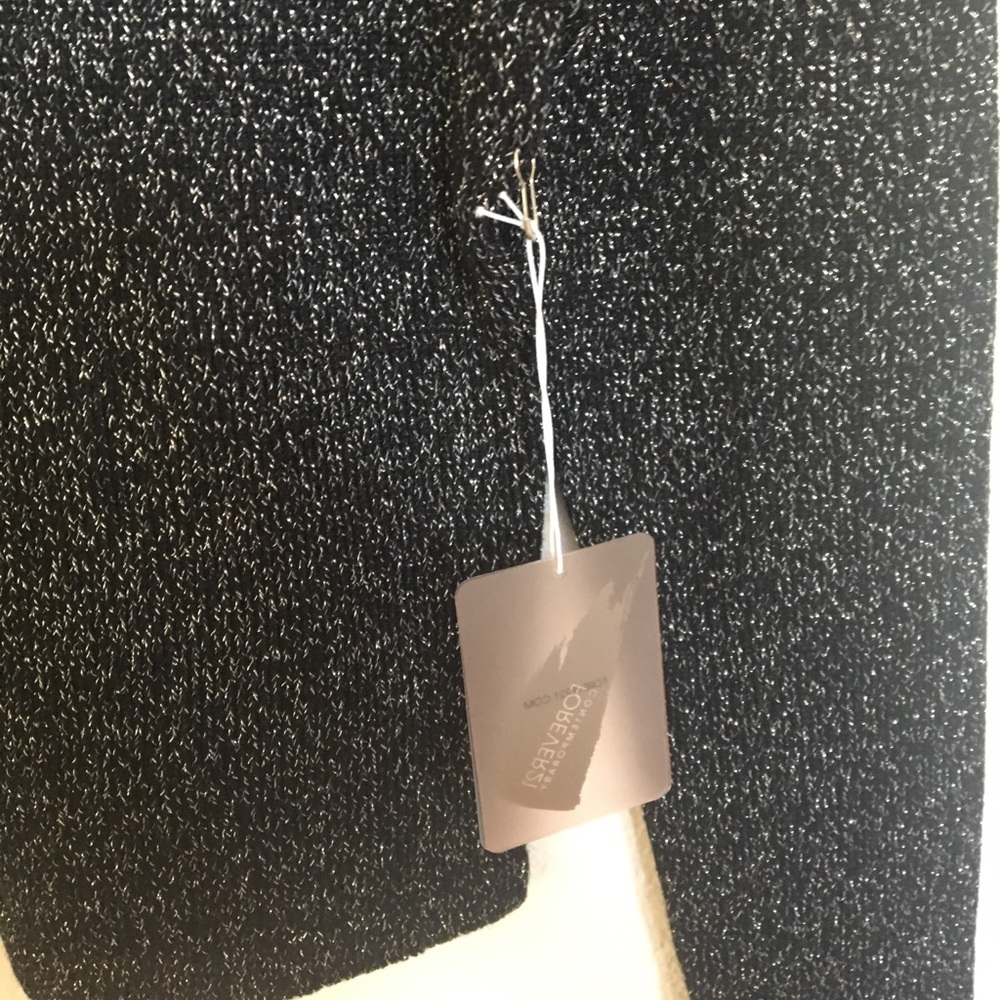 Black & Silver Sweater Crop Top from F21 - Picture 6 of 6