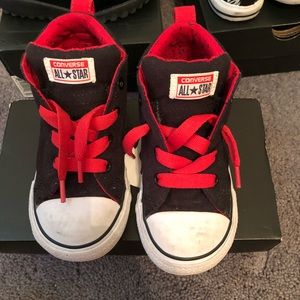Kids Converse size 9