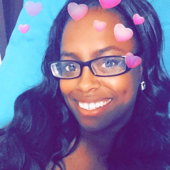 Meet your Posher, Shanice - Picture 1 of 1