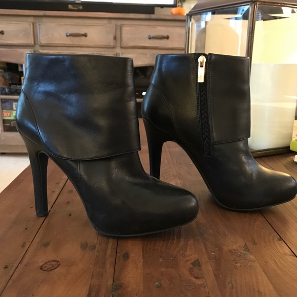 Jessica Simpson Booties - Picture 6 of 6