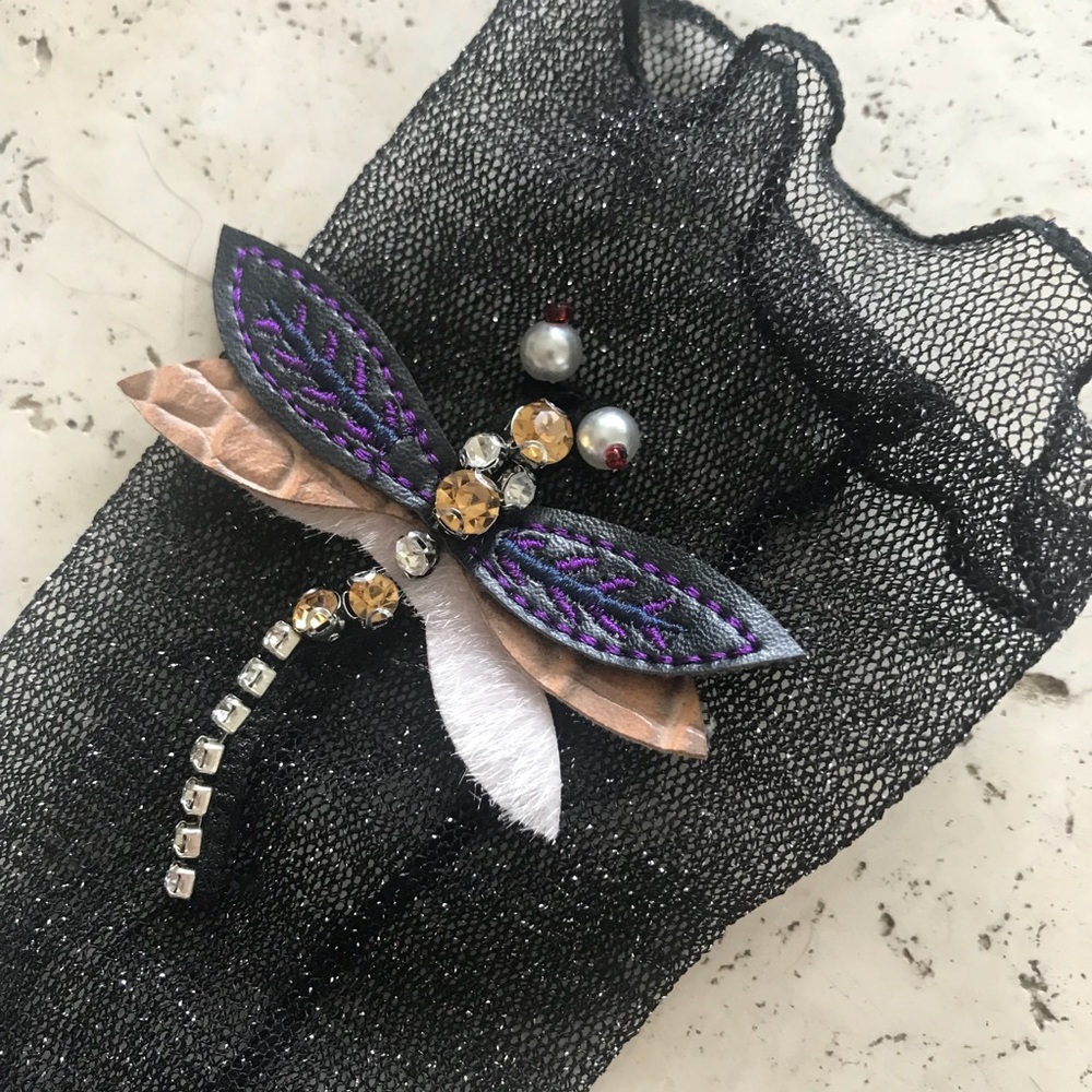 SOLD Glittery black socks with dragonfly - Picture 4 of 5