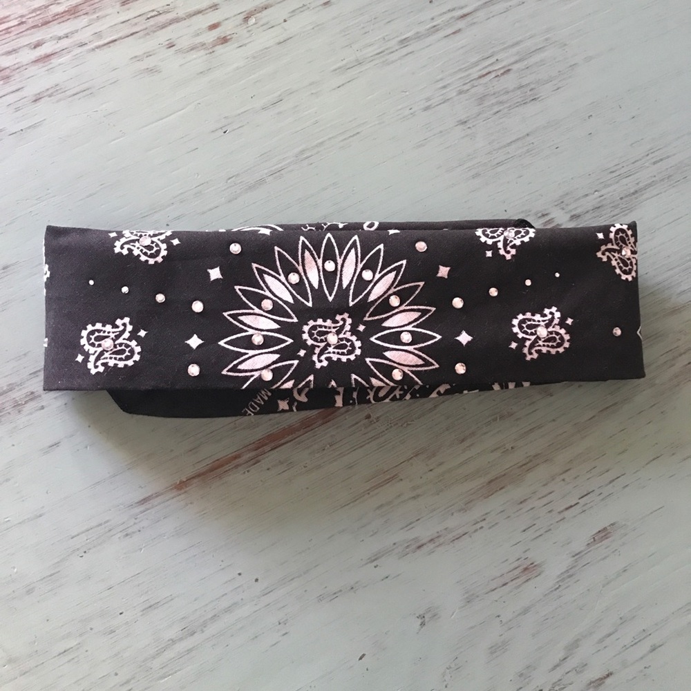 Bandana w Crystals
