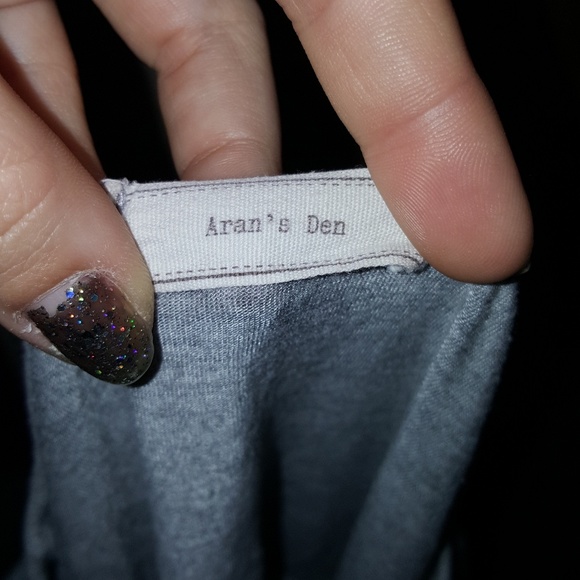 Flawless flowy tshirt - Picture 2 of 2