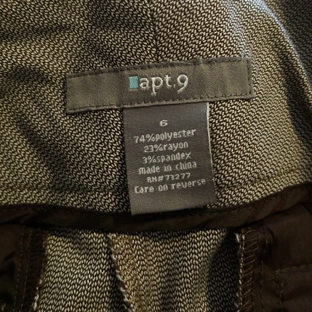 Suit Set - Picture 3 of 4