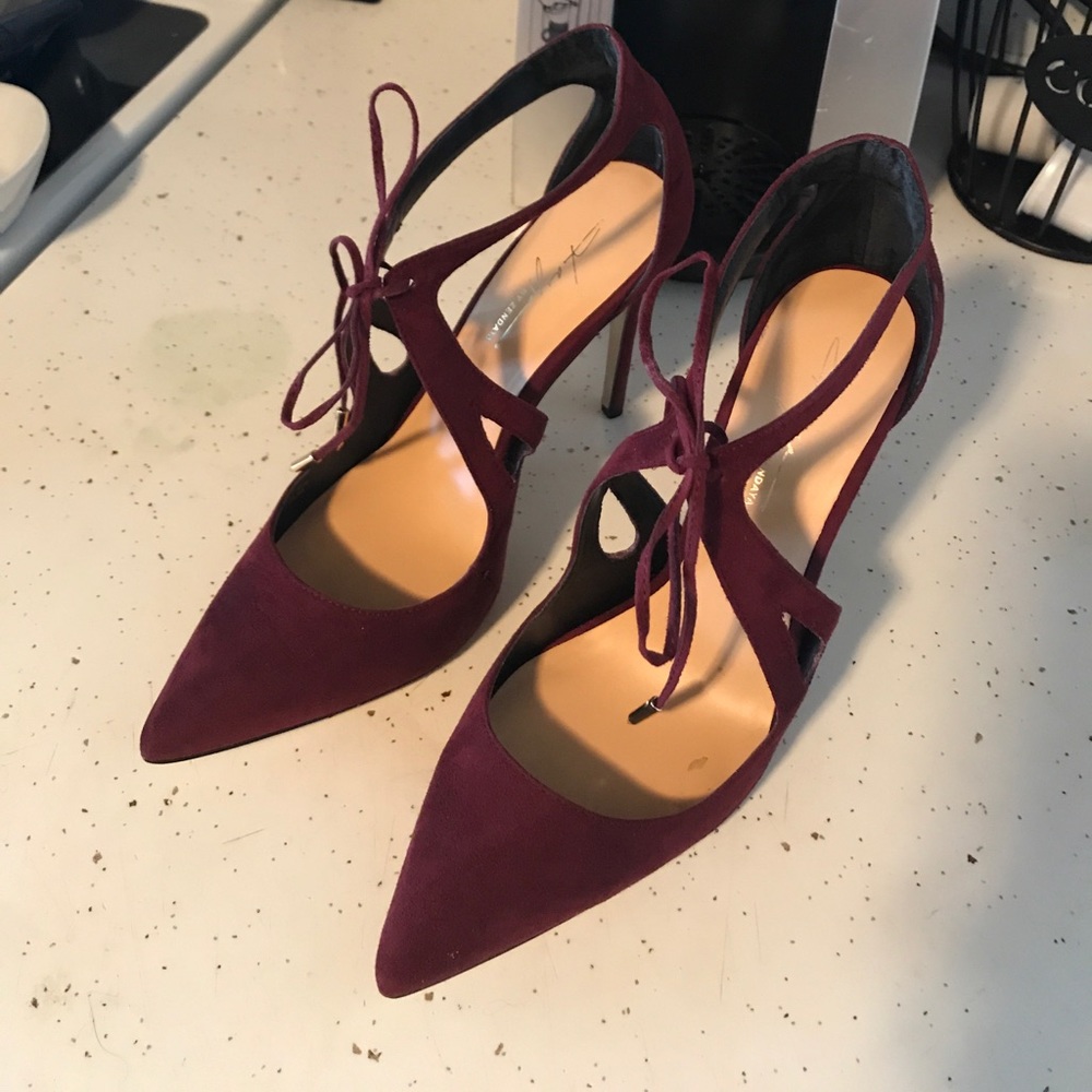 Daya by Zendaya pumps