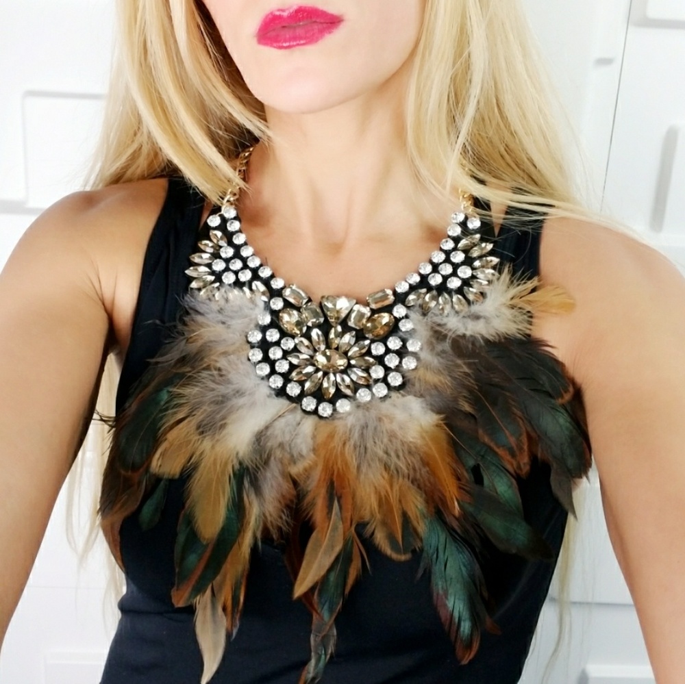 RHINESTONES AND FEATHERS STATEMENT SET (last 1)