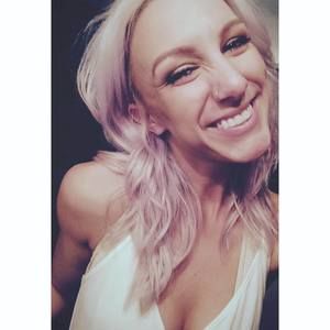 Meet your Posher, Katelyn