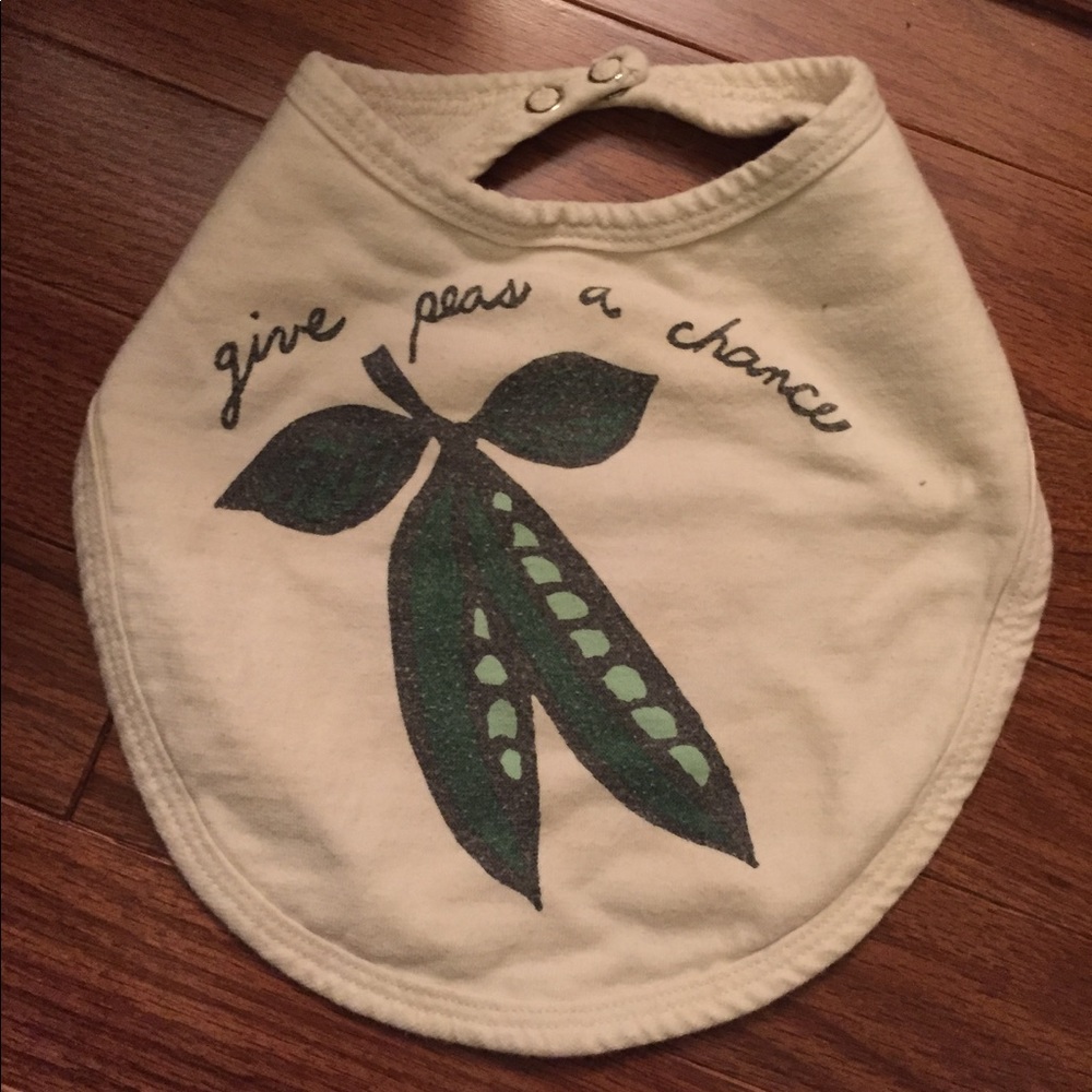 Cute Bib one size but about 3-6months