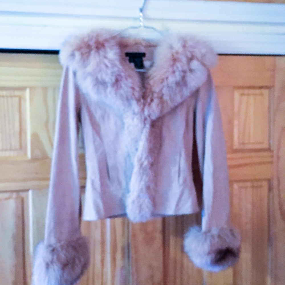 Suede jacket w/fox fur trim.