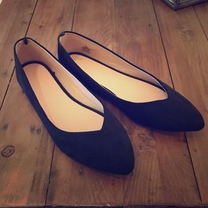 Black Ballet Flats