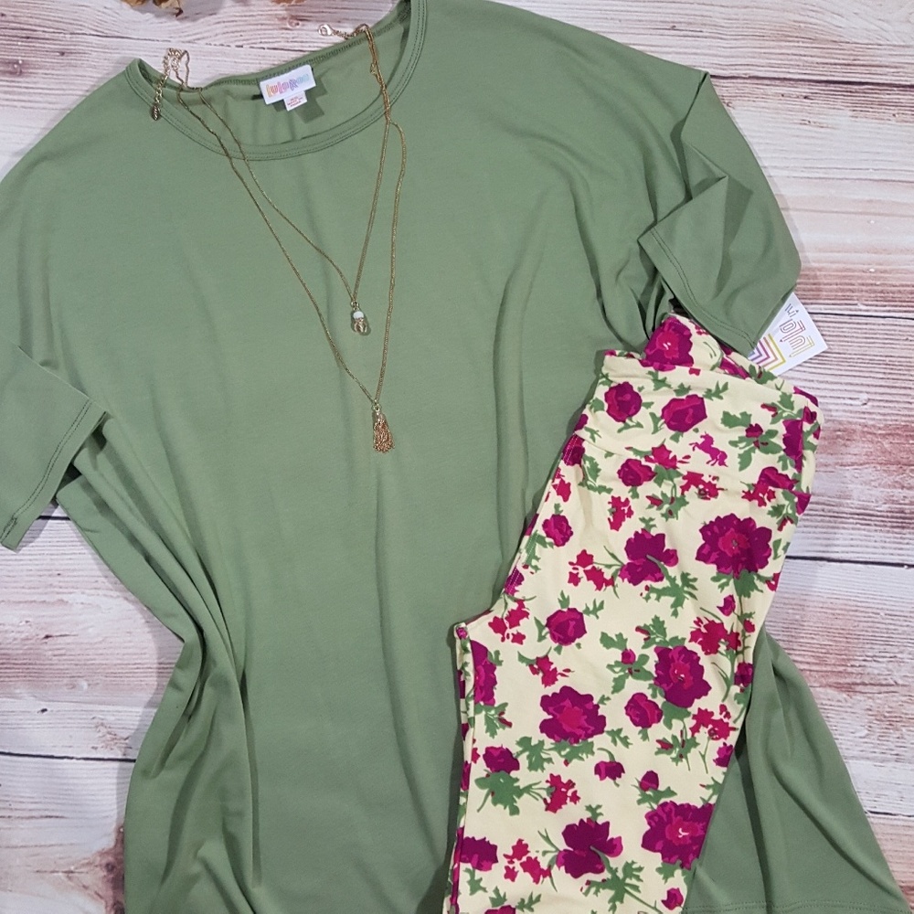 LuLaRoe XS Irma Tunic OS Unicorn Leggings