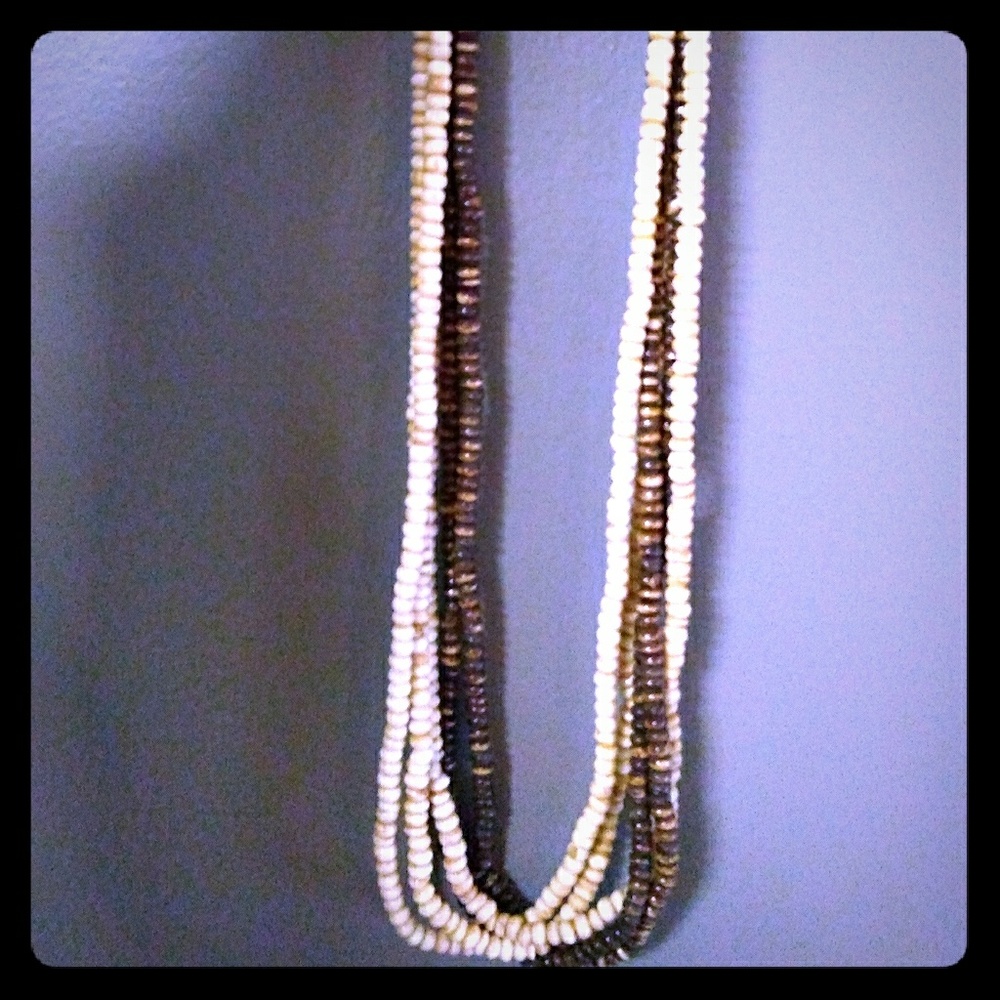 Vintage cream and brown beaded necklace