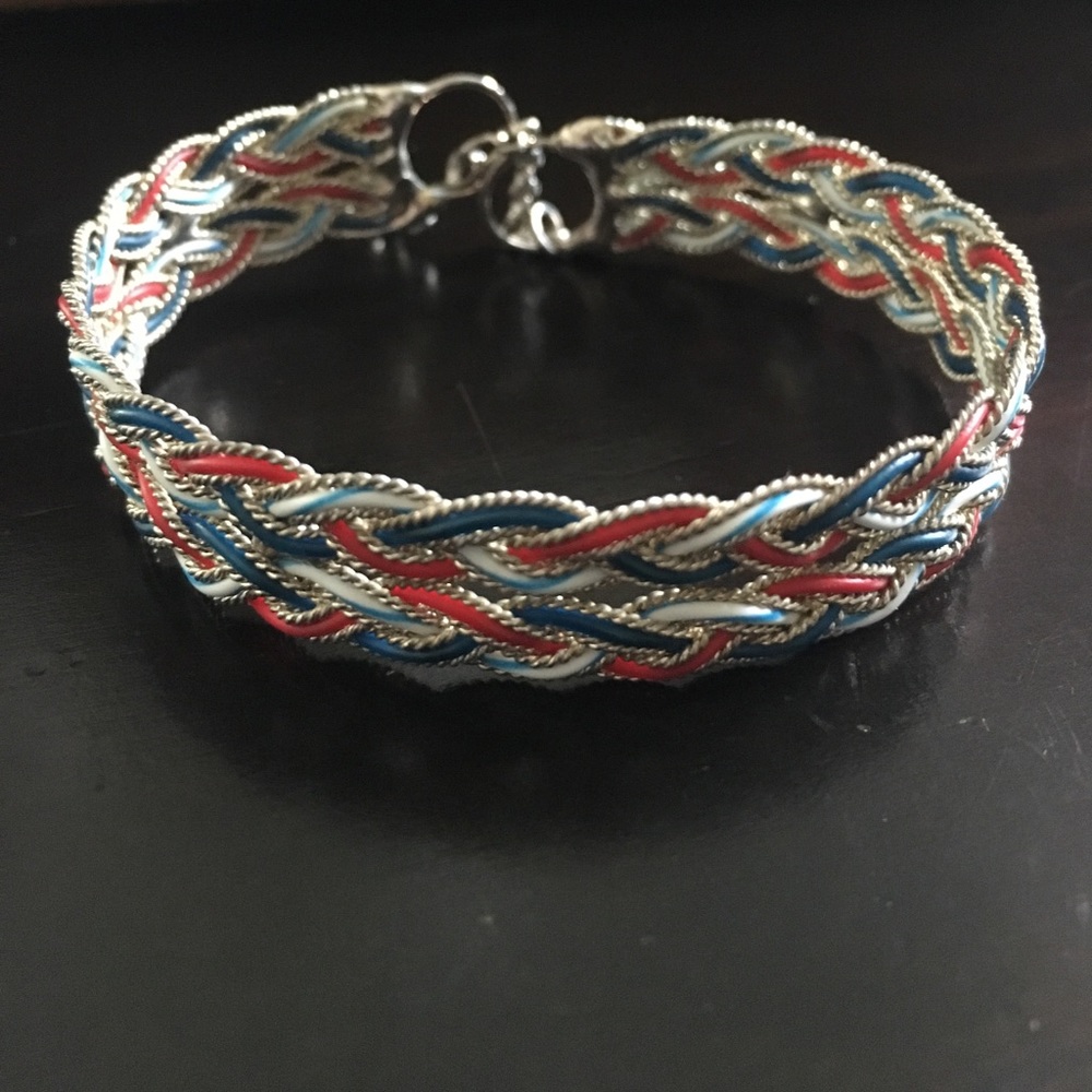 💙❤️Silver braided bracelet 💙❤️