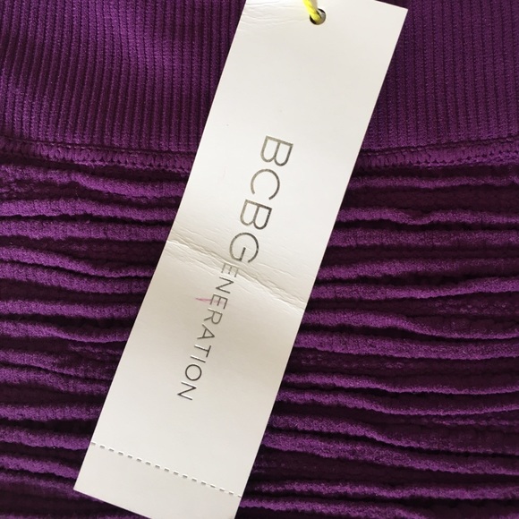 NWT BCBGeneration Tube Skirt - Picture 3 of 5