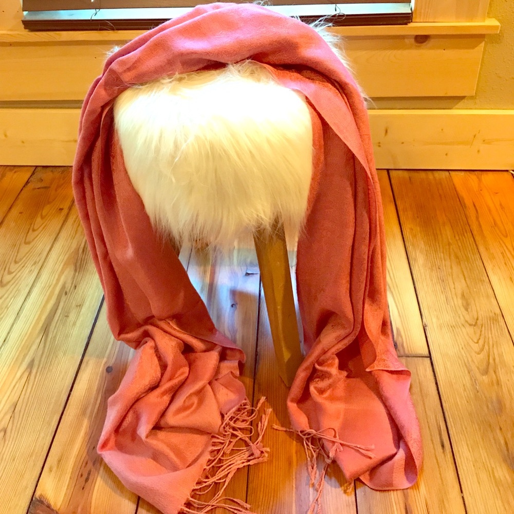 Pashmina pink scarf