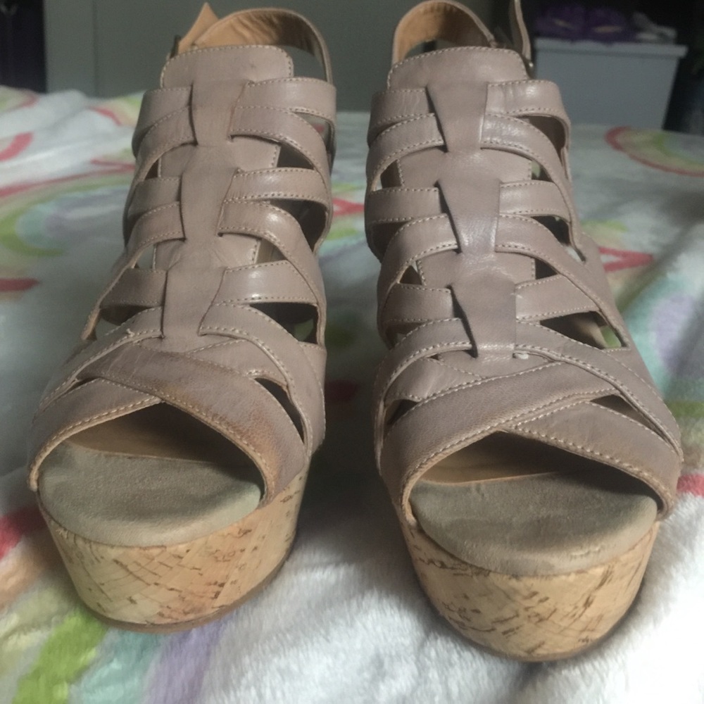 Nine West size 8 - Picture 3 of 6