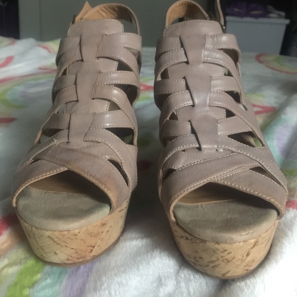 Nine West size 8 - Picture 3 of 6