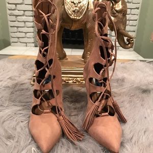 Steve Madden “Satisfied” Heels