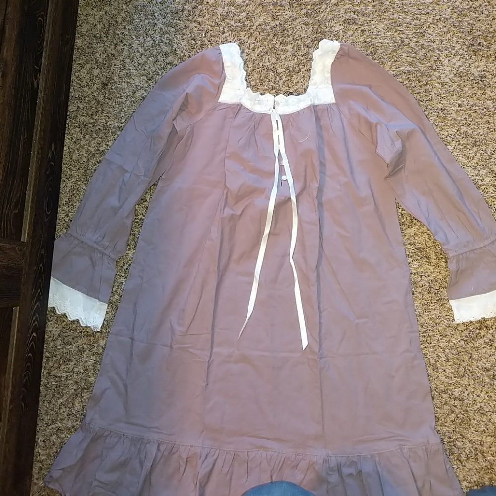 Pauper style sleep shirt