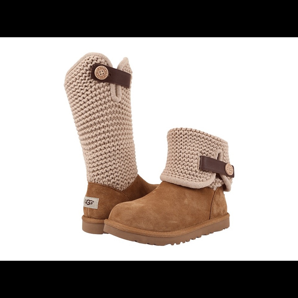Women’s Ugg Shaina Chestnut!