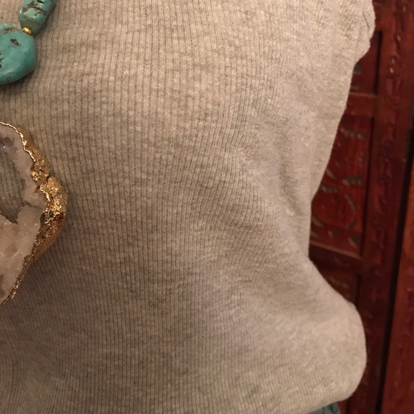 Tank top - Picture 2 of 3