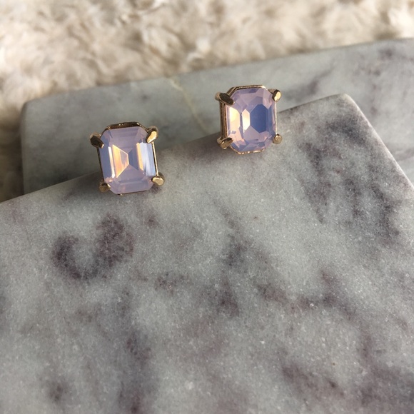 Jewelry - 💅Pink Crystal Gold Stud Earrings💅