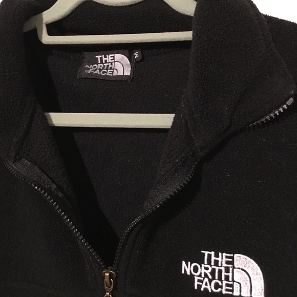The North Face Fleece Half Zip Pullover - Picture 2 of 4
