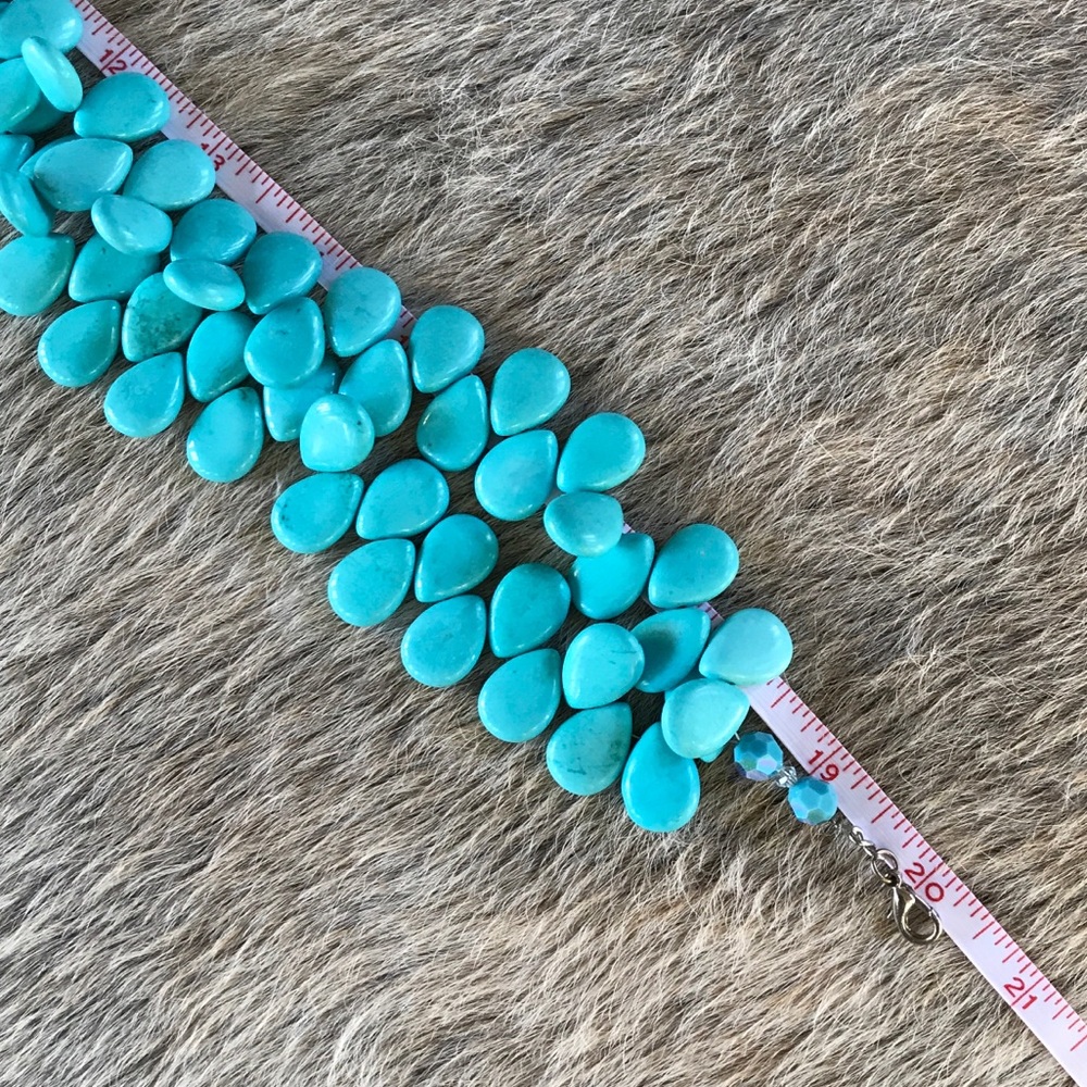 Turquoise Necklace - Picture 3 of 4