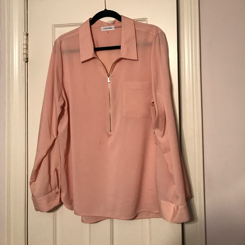 Calvin Klein top