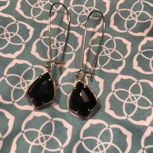Kendra Scott Dee Earrings