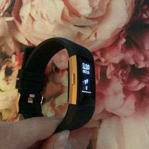🙌PRICE DROP🙌LIKE NEW FitBit Charge 2 (2 bands)