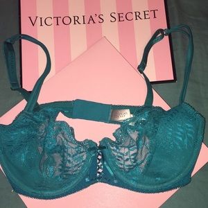 Victoria's Secret unlined demi
