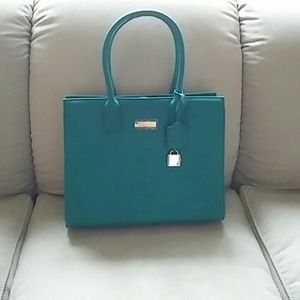 Joy & Iman Accordian Tote