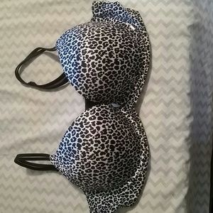 Victorias secret very sexy lightly lined plunge