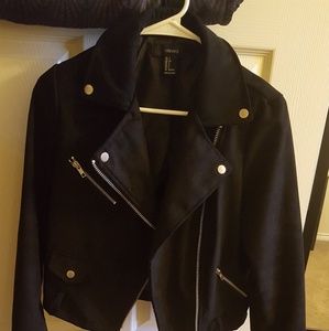 Black moto suede jacket Forever 21 used ONCE